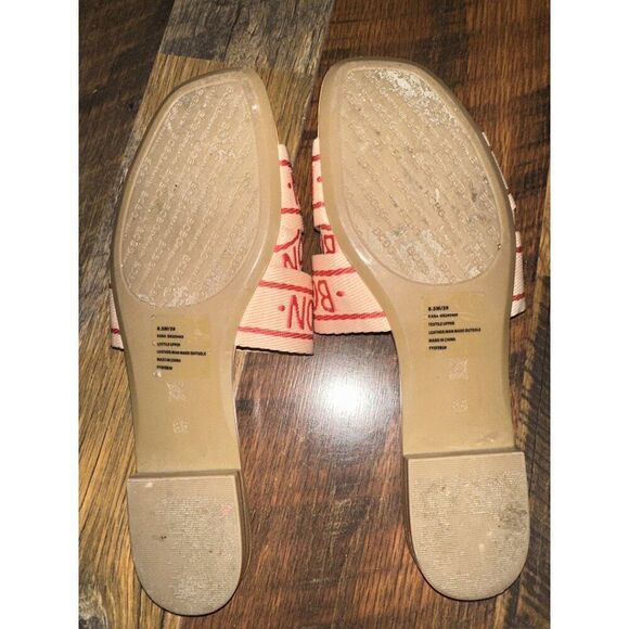 BCBGeneration Kana Tan and Red Sandals Size 8.5 - Picture 11 of 12